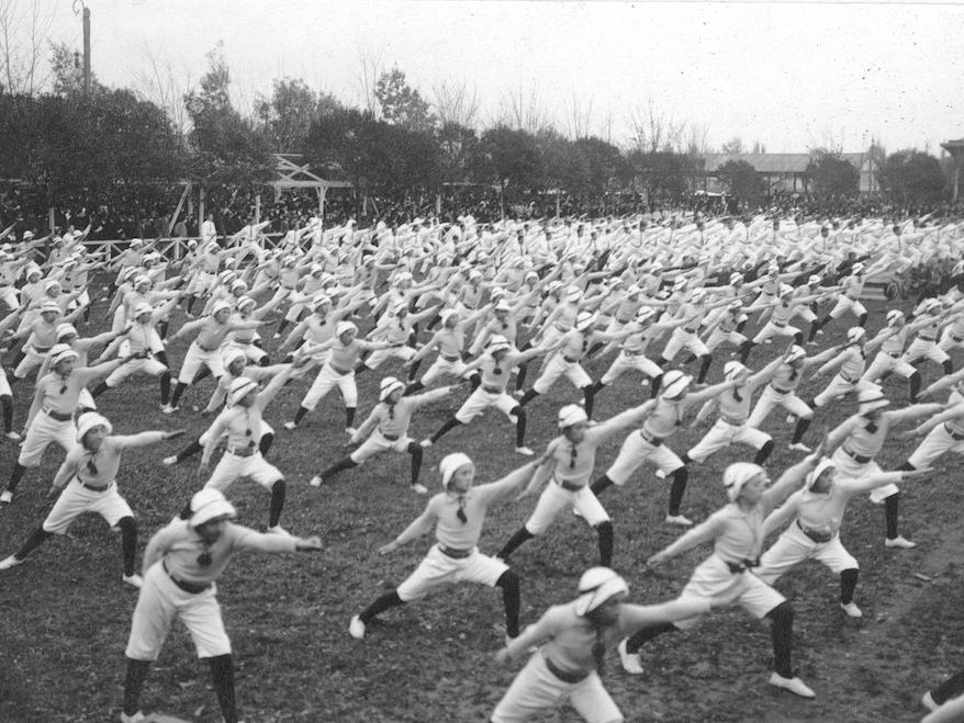 Revista de gimnasia escuelas primarias