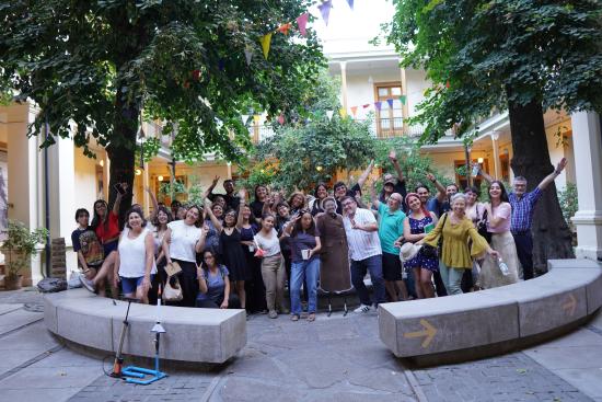 Grupo de profesoras y profesores