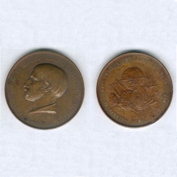 Medalla de la inauguración del Liceo de Niñas de Valparaíso