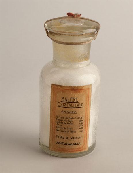 Muestra de salitre cristalizado Muestra de salitre cristalizado