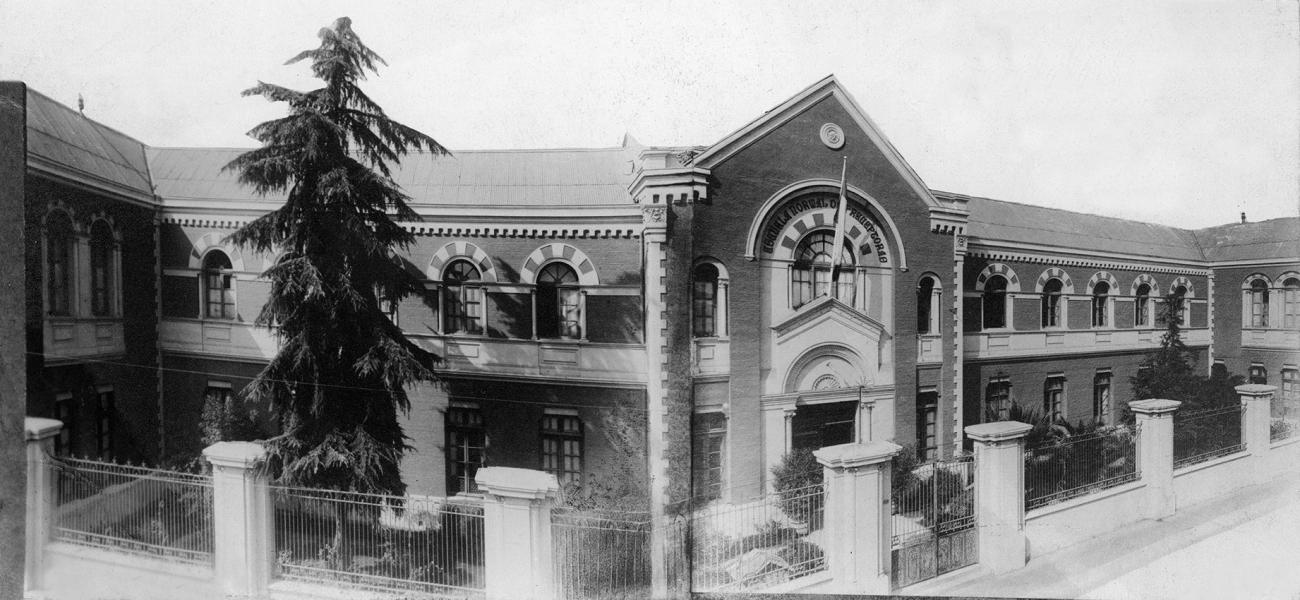 Escuela Normal de Preceptoras N° 1 Escuela Normal de Preceptoras N° 1